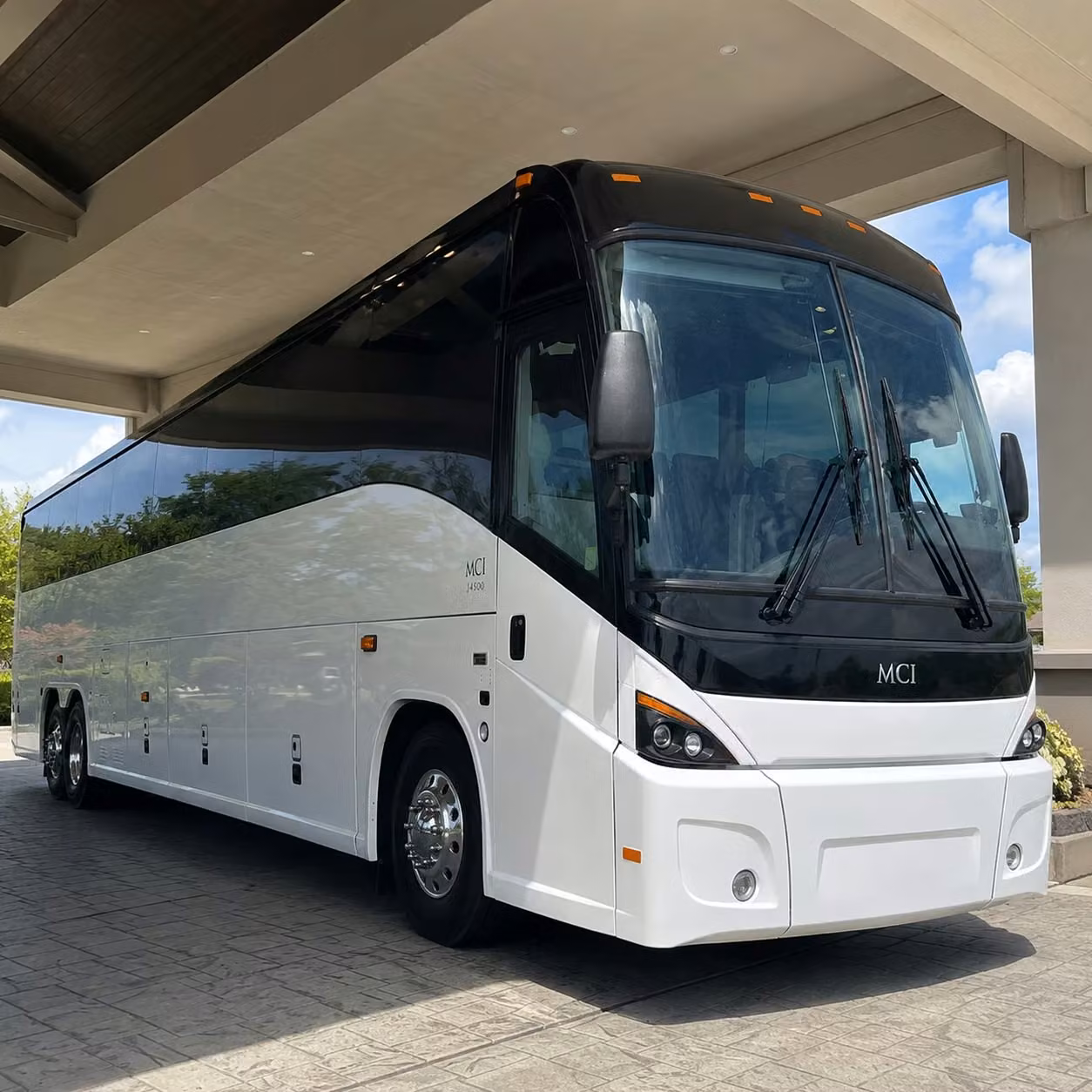 if your group needs an airport shuttle bus across the entire new york metro area busrentalnewyorkcity com has you covered